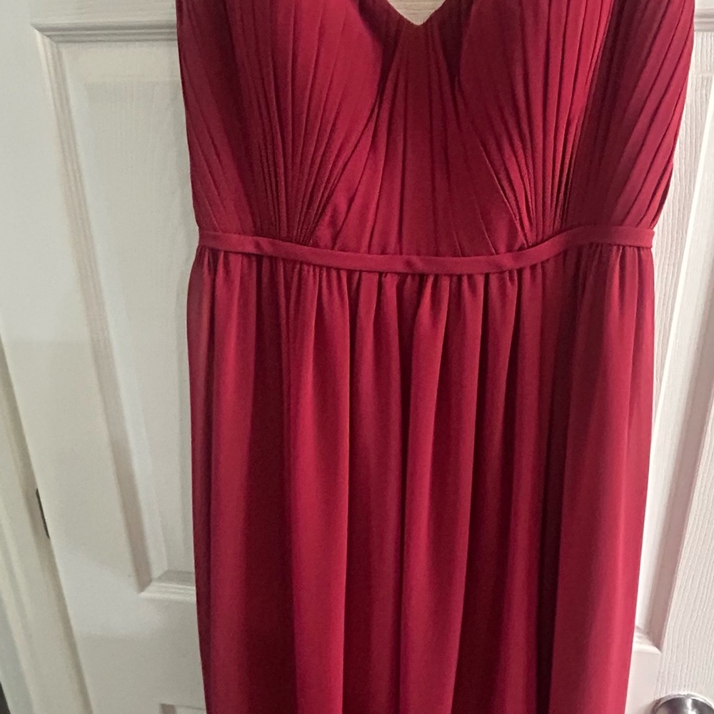 Elegant Red Evening Dress